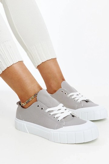 Eduardo pilko audinio...