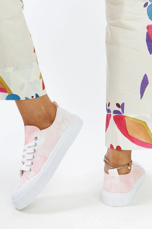 Jerina rožinio audinio sportbačiai