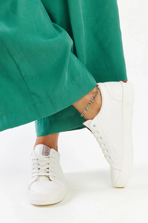 Balti moteriški dirbtinės odos...