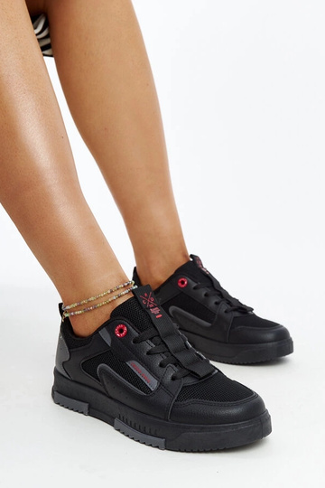 Juodos ir pilkos spalvos...