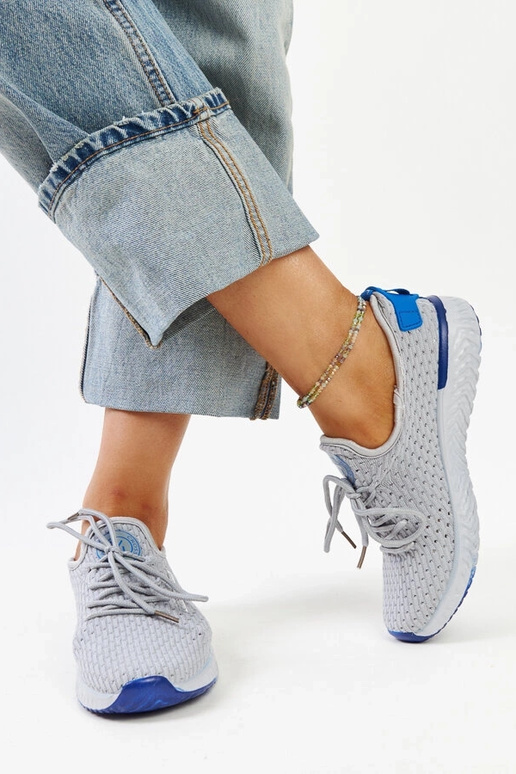 Pilko audinio sportbačiai moterims...