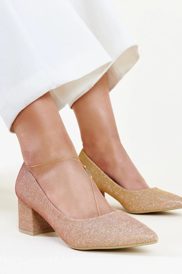 Laity's rožinės spalvos...