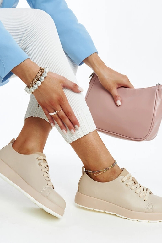 Smėlio spalvos Samaha odiniai...