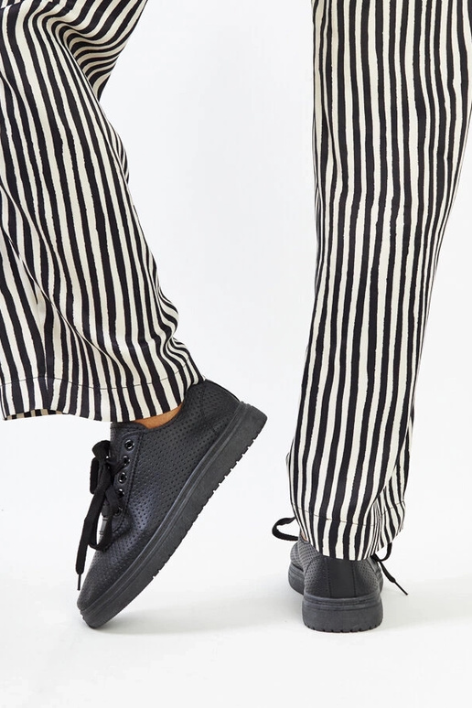 Juodi ažūriniai Segana sportbačiai