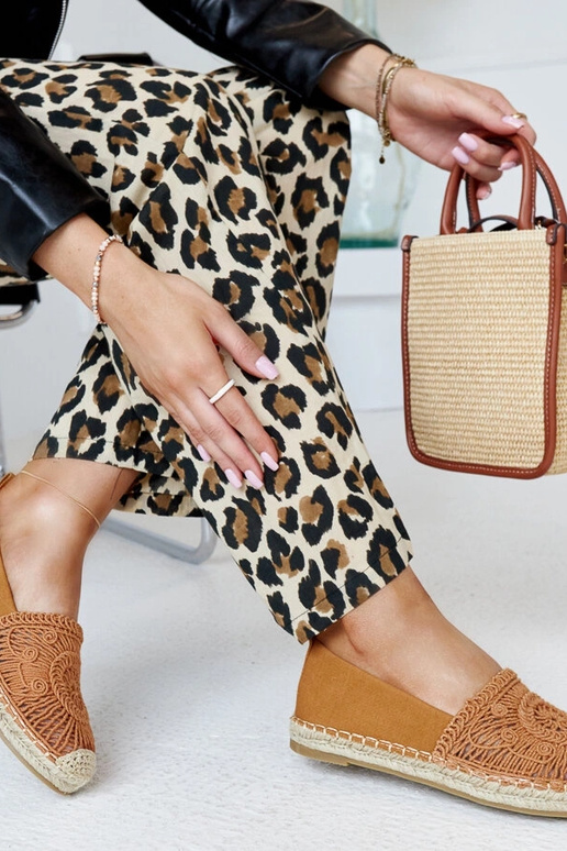 Rudos Kalba siuvinėjimo espadrilės Rudos Kalba siuvinėjimo espadrilės