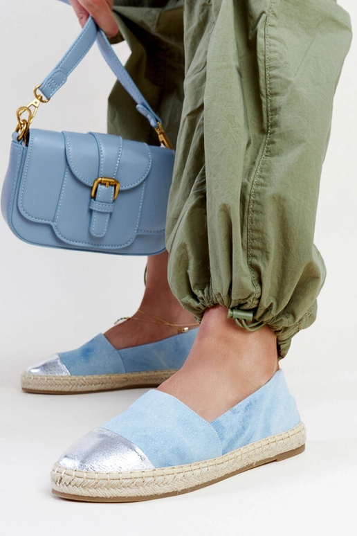 Suranos mėlynos ir sidabrinės... Suranos mėlynos ir sidabrinės...