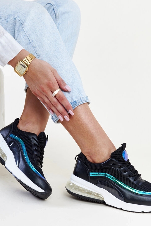 Juodi sportbačiai su Jelka holograma