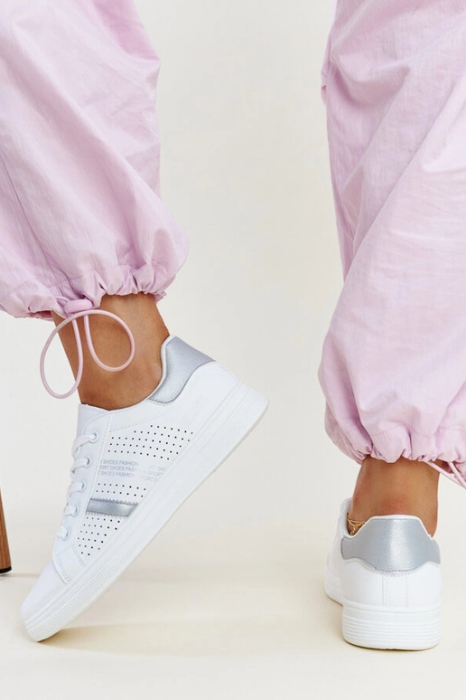 Berdine balti ir sidabriniai...