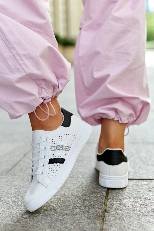 Berdine juodos ir baltos dirbtinės...