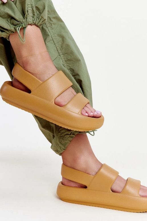 Attiana Brown sandalai Attiana Brown sandalai