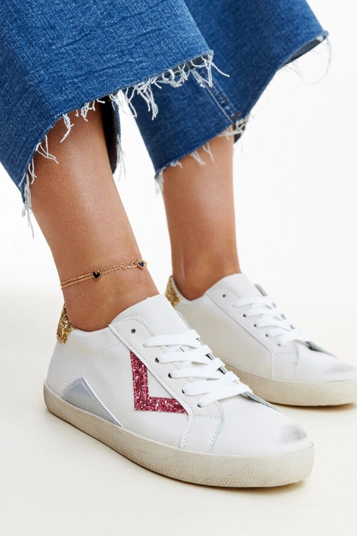 Balti sportiniai bateliai su "dėvėto"...