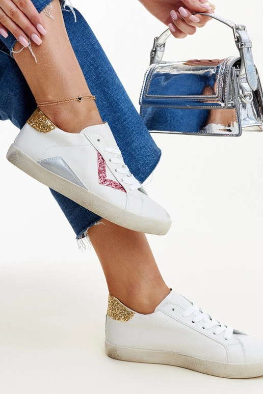 Balti sportiniai bateliai su "dėvėto"...