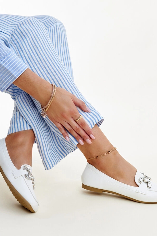 Baltos spalvos batukai su cirkonio...