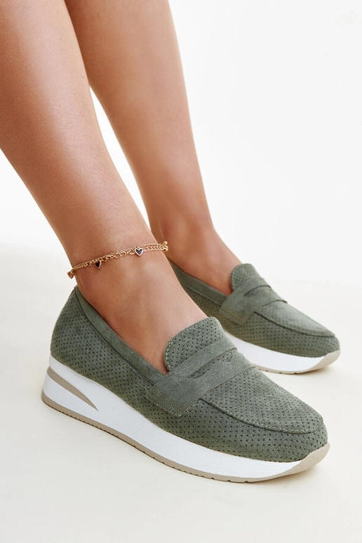 Žali perforuoti Muna batai