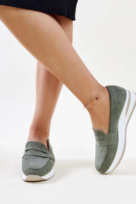 Žali perforuoti Muna batai