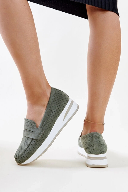 Žali perforuoti Muna batai