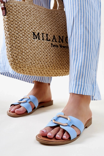 Mėlynos „Isana“ sagties... 2