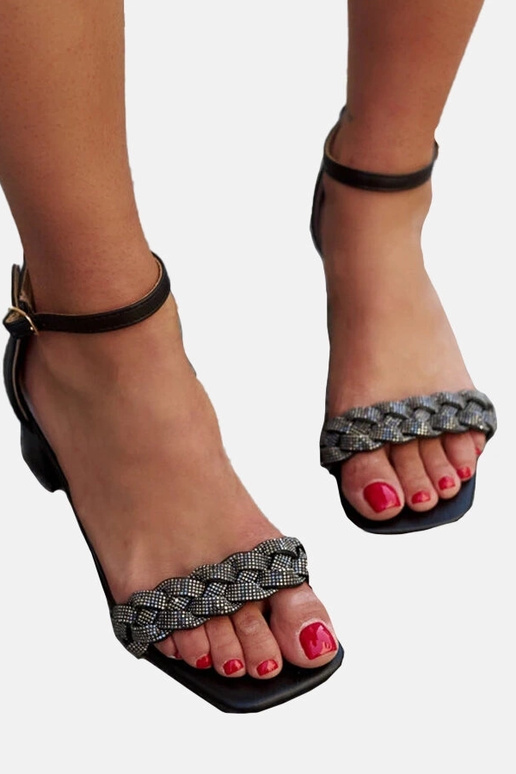 Sandalai su odiniu įdėklu ir cyrkonių... Sandalai su odiniu įdėklu ir cyrkonių...