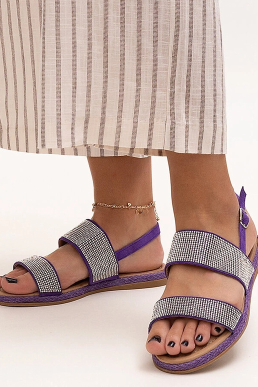 Violetinės spalvos sandalai,... Violetinės spalvos sandalai,...