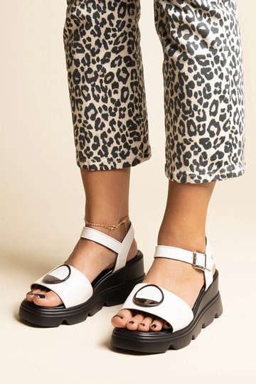 Maddison balti dirbtinės... 2