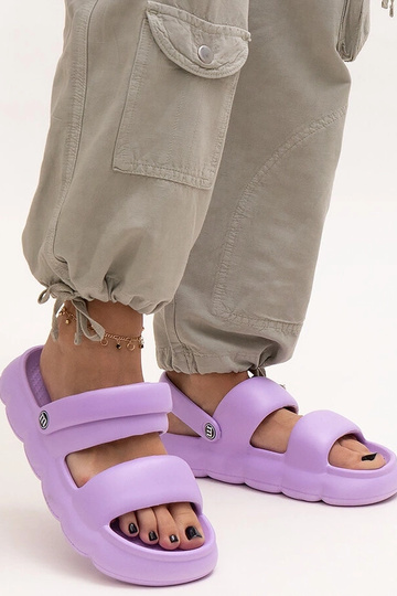 Lengvi putų sandalai...