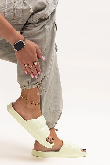 Žalios Diamanda putplasčio...