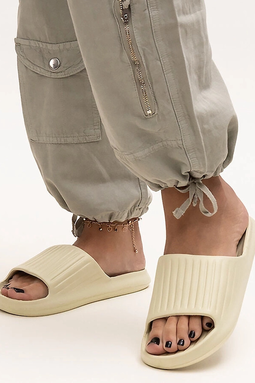 Gilly Green putplasčio šlepetės Gilly Green putplasčio šlepetės