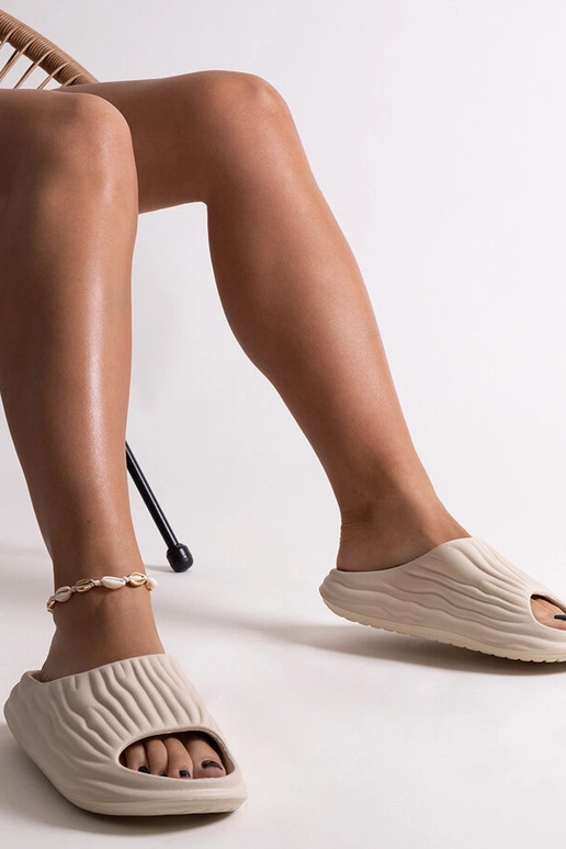 Smėlio spalvos Miniya raukintos šlepetės Smėlio spalvos Miniya raukintos šlepetės