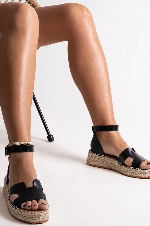 Laurencia juodos basutės Laurencia juodos basutės