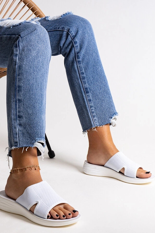 Linah baltos platforminės šlepetės Linah baltos platforminės šlepetės