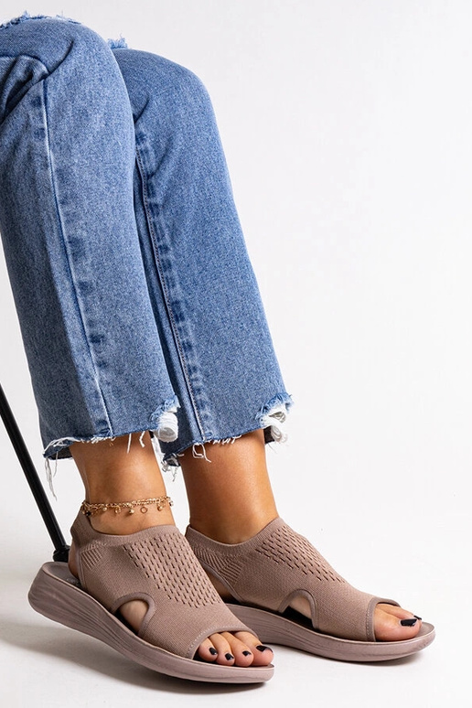 Rudos platforminės basutės Rawia