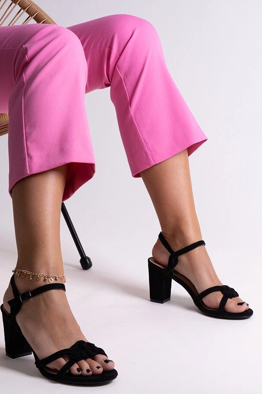 Juodos „Shama“ blokinės kulno basutės Juodos „Shama“ blokinės kulno basutės