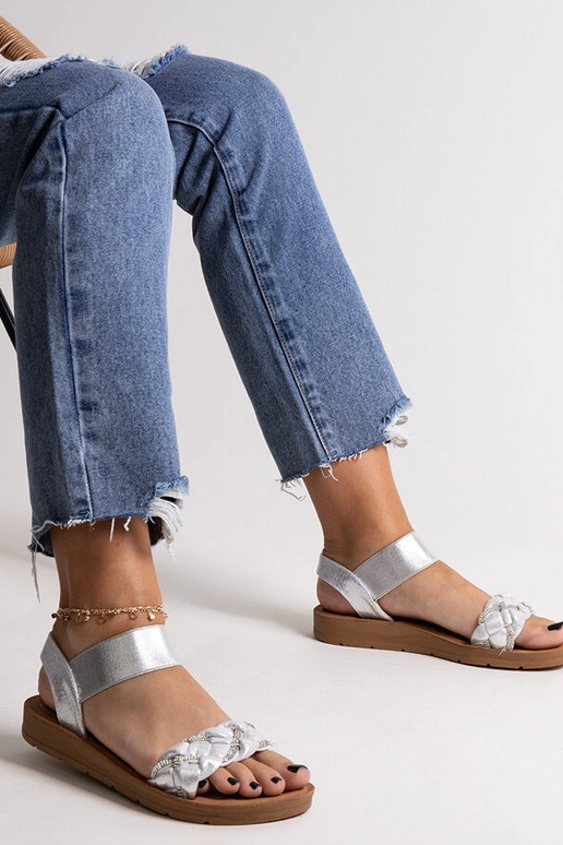 Aldona sidabrinės basutės Aldona sidabrinės basutės