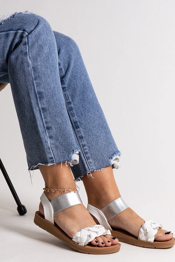 Aldona baltos basutės