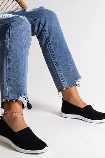 Juodi Shalha Slip-On sportbačiai