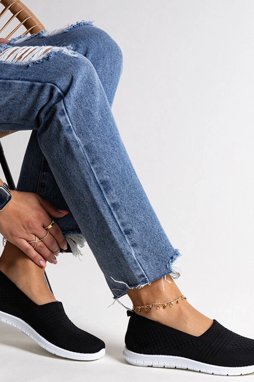 Juodi Shalha Slip-On sportbačiai
