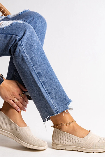 Smėlio spalvos Shalha...