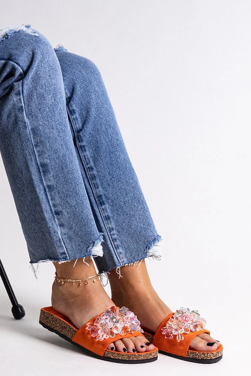 Oranžinės Negistino akmenukais... Oranžinės Negistino akmenukais...