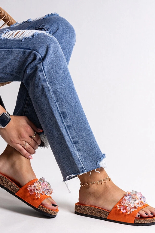 Oranžinės Negistino akmenukais... Oranžinės Negistino akmenukais...