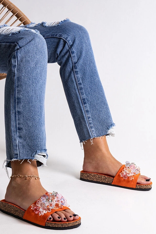 Oranžinės Negistino akmenukais... Oranžinės Negistino akmenukais...