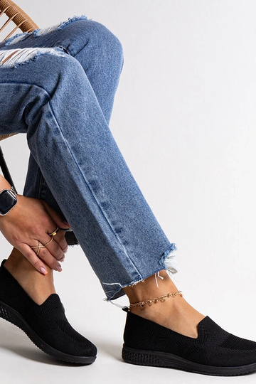 Juodi Abadly Slip-On...