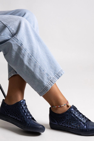 Tamsiai mėlyni ažūriniai... 2