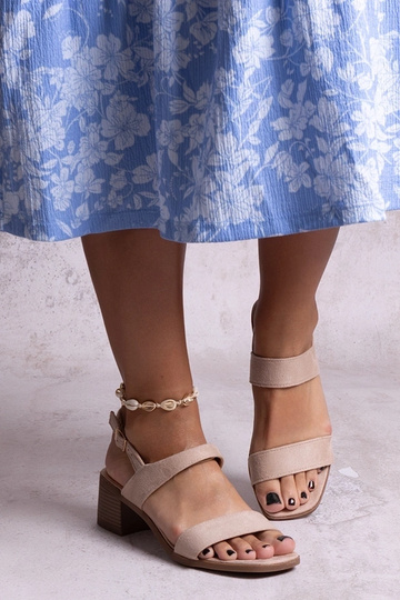 Yakota bežiniai sandalai...