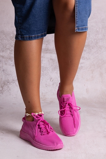 Khitam tamsiai rožiniai...