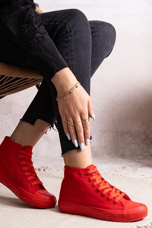 Raudoni aukštakulniai sportbačiai Rafife