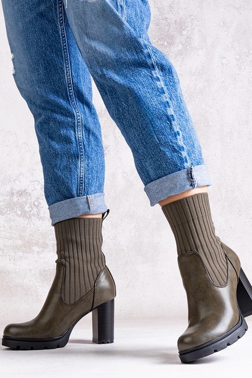 Žali batai su blokiniu kulnu iš eko...