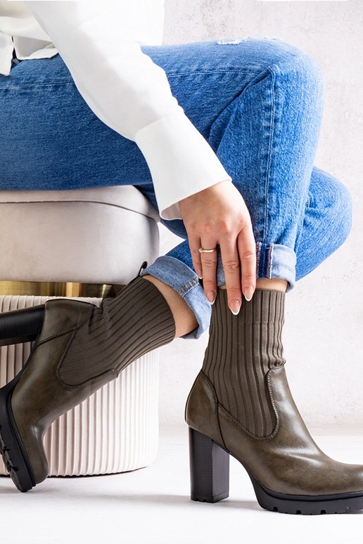 Žali batai su blokiniu kulnu iš eko...