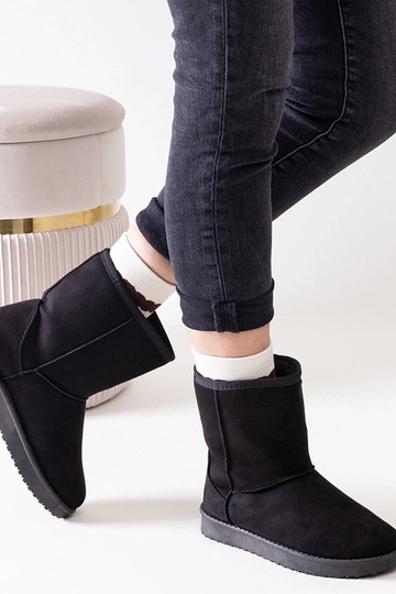 Juodi izoliuoti klasikiniai... 2