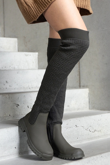 Green Scarlett matinio... 2