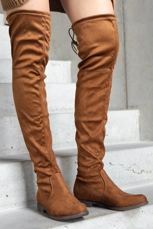 Hallora rudi dirbtiniai zomšiniai...